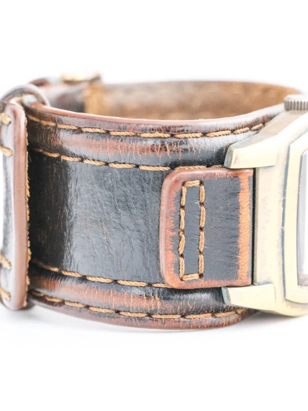 Fossil JR-9497 Genuine Leather Distressed Bronze Case Quartz Analog Men's Watch